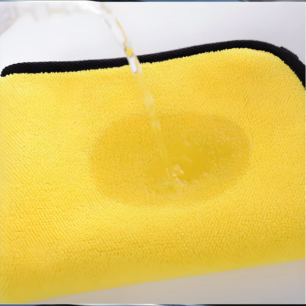 فوطة ميكروفيبر مقاس 30*20 - حجم وسط - ألوان مختلفة